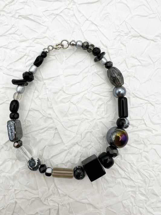 Black glass bead bracelet