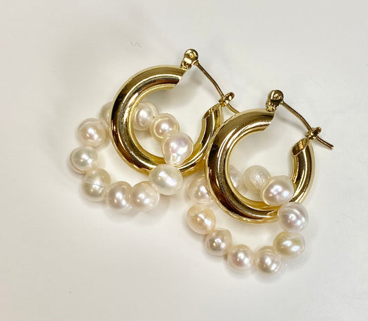 Round-Hooped Pearl Earrings