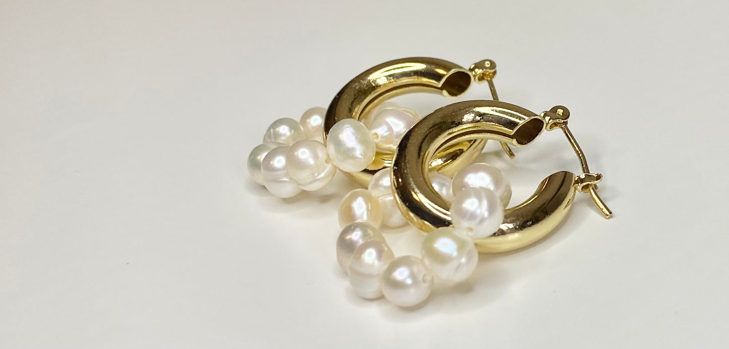 Round-Hooped Pearl Earrings